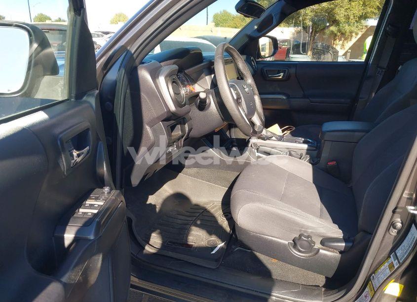 Photo 5 of 2016 Toyota Tacoma TRD SPORT (VIN 3TMAZ5CN6GM021019)