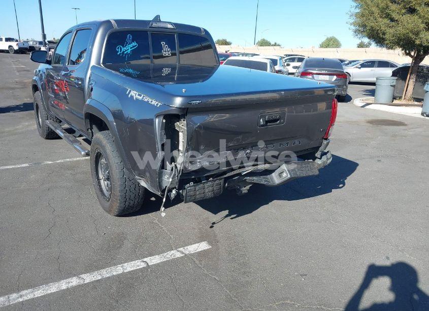 Photo 6 of 2016 Toyota Tacoma TRD SPORT (VIN 3TMAZ5CN6GM021019)