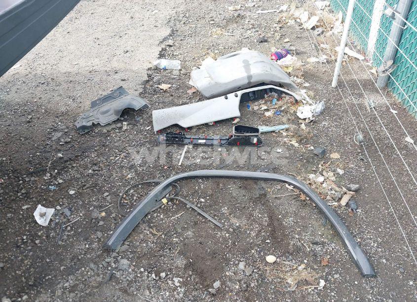 Photo 12 of 2018 Toyota Tacoma TRD SPORT (VIN 3TMAZ5CN6JM055632)