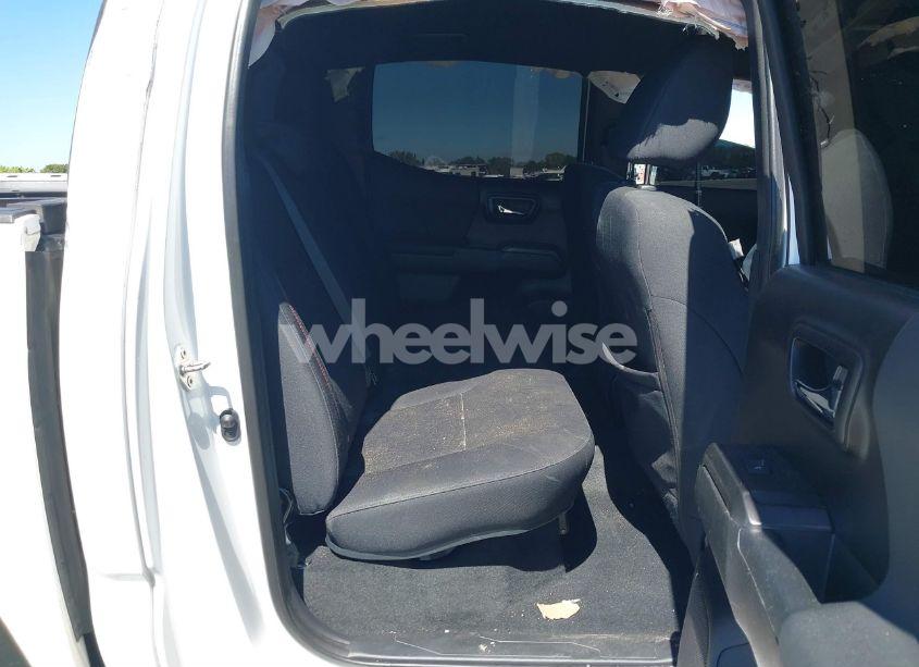 Photo 8 of 2019 Toyota Tacoma TRD OFF ROAD (VIN 3TMAZ5CN6KM086574)