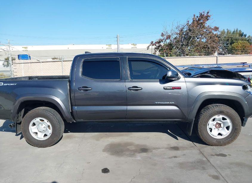 Photo 14 of 2019 Toyota Tacoma TRD SPORT (VIN 3TMAZ5CN6KM088180)