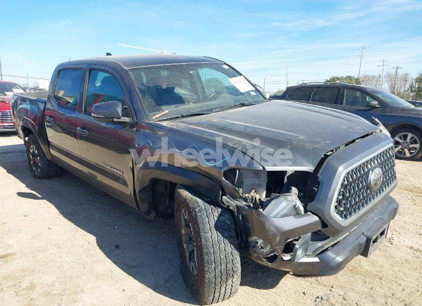 2019 Toyota Tacoma TRD OFF ROAD (VIN 3TMAZ5CN6KM095873) main photo