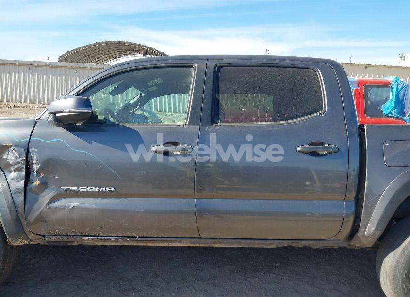 Photo 14 of 2019 Toyota Tacoma TRD OFF ROAD (VIN 3TMAZ5CN6KM095873)