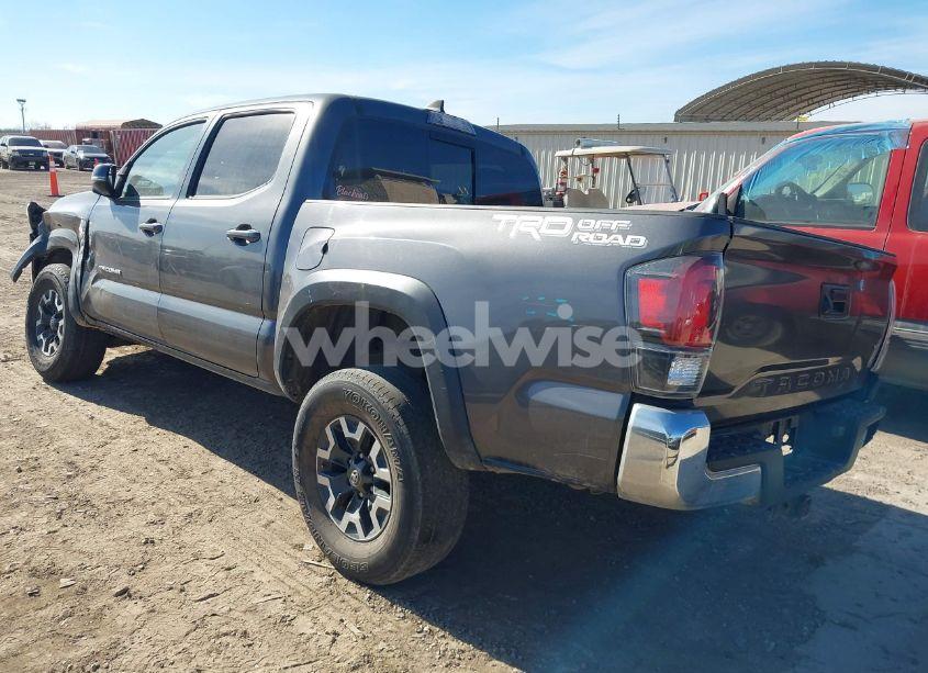 Photo 3 of 2019 Toyota Tacoma TRD OFF ROAD (VIN 3TMAZ5CN6KM095873)