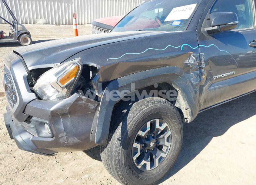 Photo 6 of 2019 Toyota Tacoma TRD OFF ROAD (VIN 3TMAZ5CN6KM095873)