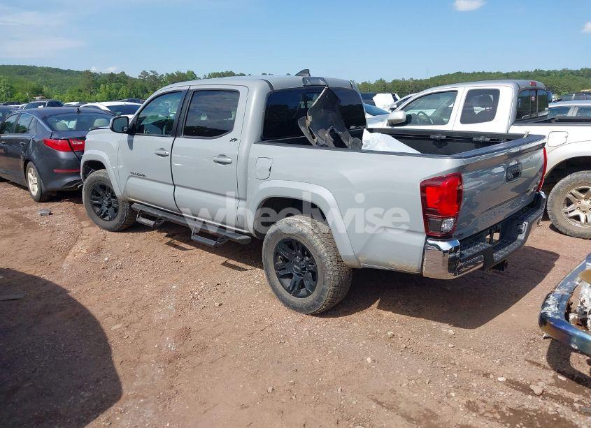 Photo 3 of 2019 Toyota Tacoma SR5 V6 (VIN 3TMAZ5CN6KM102109)