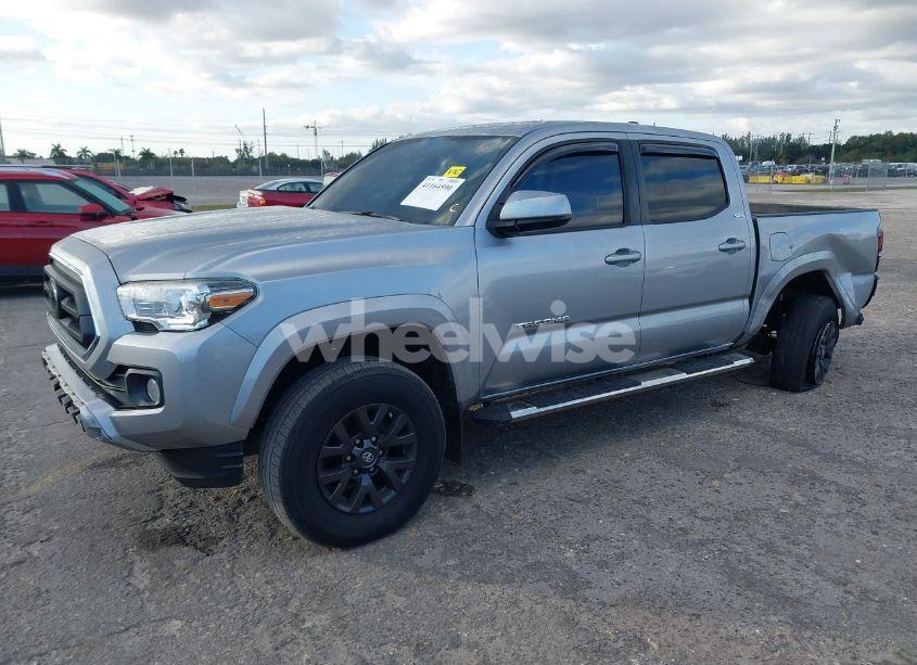 Photo 2 of 2020 Toyota Tacoma SR5 V6 (VIN 3TMAZ5CN6LM118781)