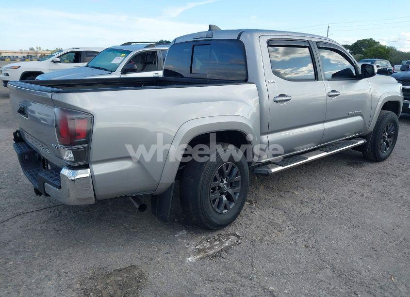 Photo 4 of 2020 Toyota Tacoma SR5 V6 (VIN 3TMAZ5CN6LM118781)