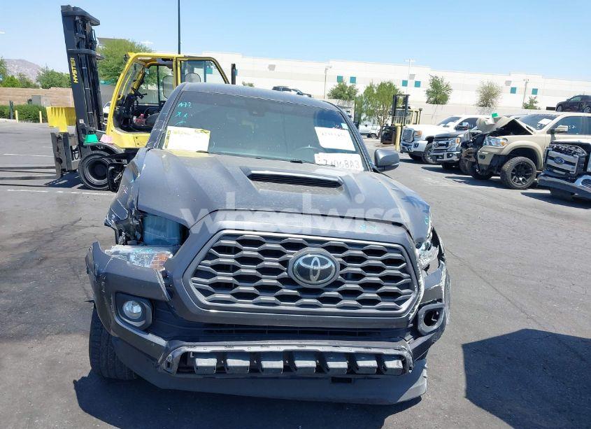 Photo 13 of 2020 Toyota Tacoma TRD OFF-ROAD (VIN 3TMAZ5CN6LM138383)