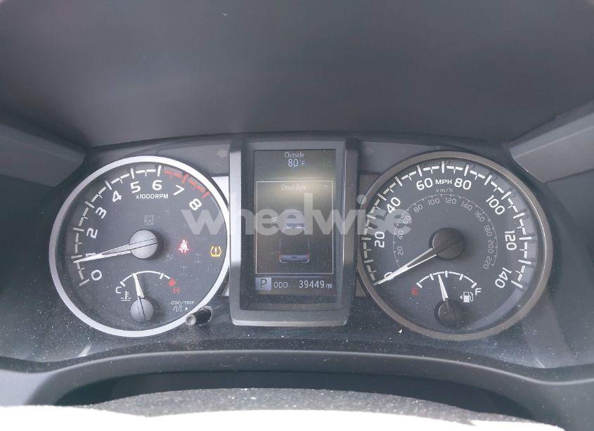 Photo 7 of 2020 Toyota Tacoma TRD OFF-ROAD (VIN 3TMAZ5CN6LM138383)