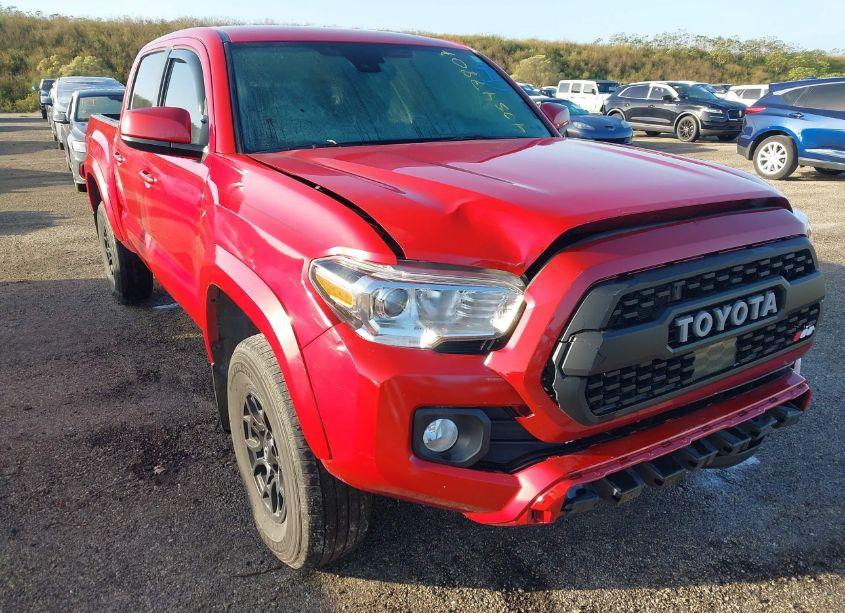 2021 Toyota Tacoma SR5 V6 (VIN 3TMAZ5CN6MM156626) main photo
