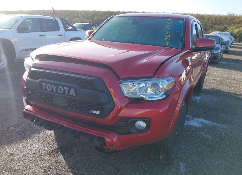 Photo 2 of 2021 Toyota Tacoma SR5 V6 (VIN 3TMAZ5CN6MM156626)