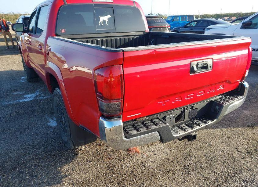 Photo 3 of 2021 Toyota Tacoma SR5 V6 (VIN 3TMAZ5CN6MM156626)