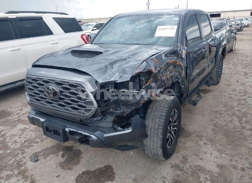 Photo 2 of 2022 Toyota Tacoma TRD SPORT (VIN 3TMAZ5CN6NM186713)
