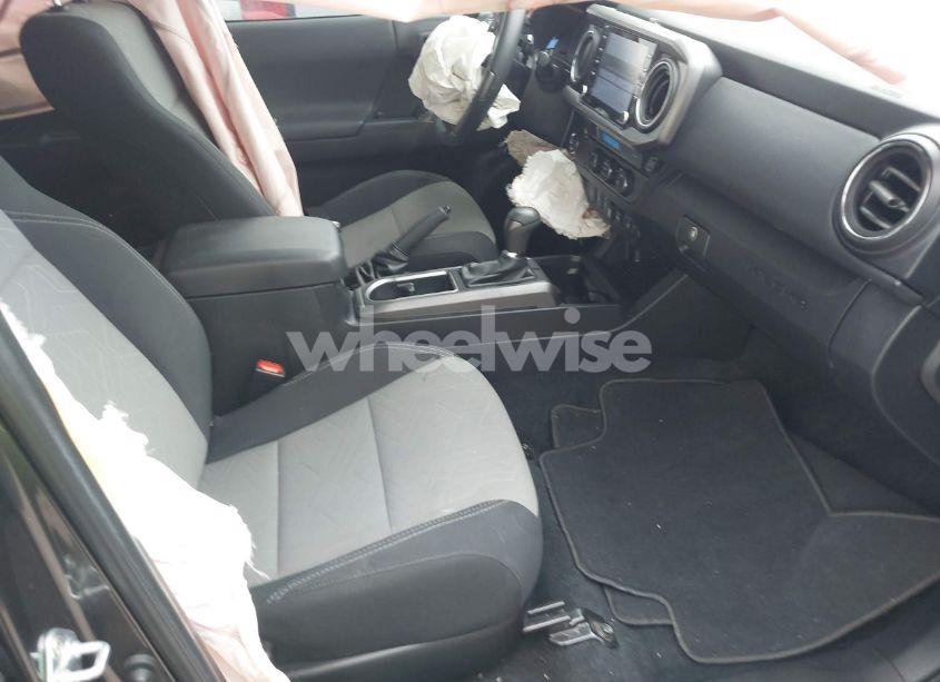 Photo 5 of 2022 Toyota Tacoma TRD SPORT (VIN 3TMAZ5CN6NM186713)