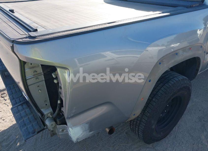Photo 18 of 2016 Toyota Tacoma SR5 V6 (VIN 3TMAZ5CN7GM020865)