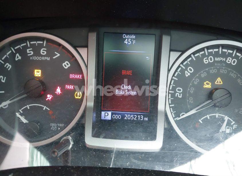 Photo 15 of 2017 Toyota Tacoma SR5 V6 (VIN 3TMAZ5CN7HM043144)