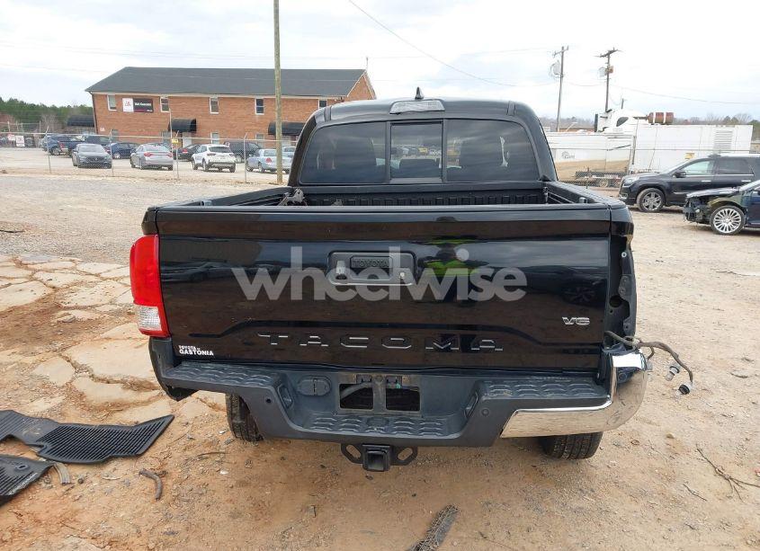 Photo 16 of 2017 Toyota Tacoma SR5 V6 (VIN 3TMAZ5CN7HM043144)