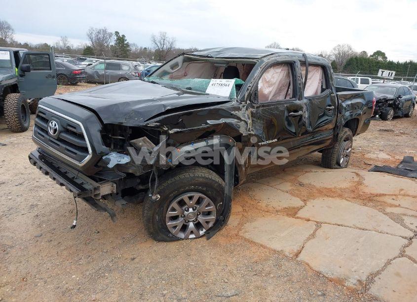 Photo 2 of 2017 Toyota Tacoma SR5 V6 (VIN 3TMAZ5CN7HM043144)