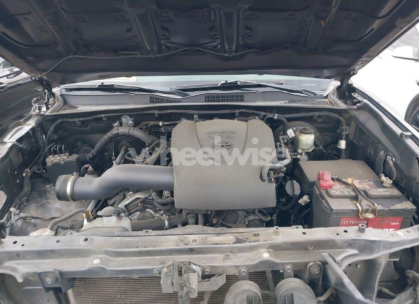 Photo 10 of 2017 Toyota Tacoma SR5 V6 (VIN 3TMAZ5CN7HM046710)