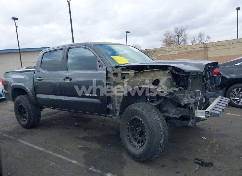 Photo 14 of 2017 Toyota Tacoma SR5 V6 (VIN 3TMAZ5CN7HM046710)