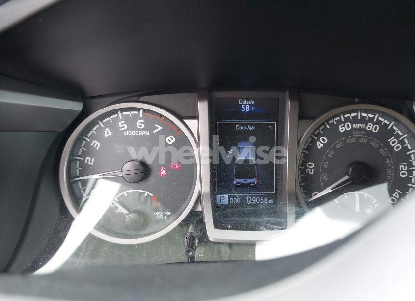 Photo 16 of 2017 Toyota Tacoma SR5 V6 (VIN 3TMAZ5CN7HM046710)