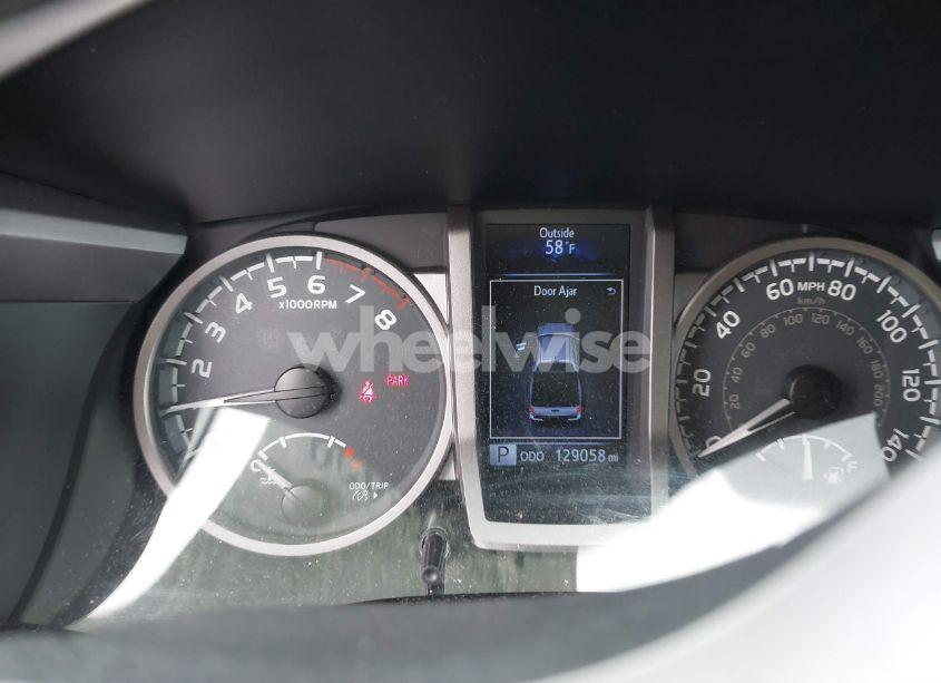 Photo 7 of 2017 Toyota Tacoma SR5 V6 (VIN 3TMAZ5CN7HM046710)