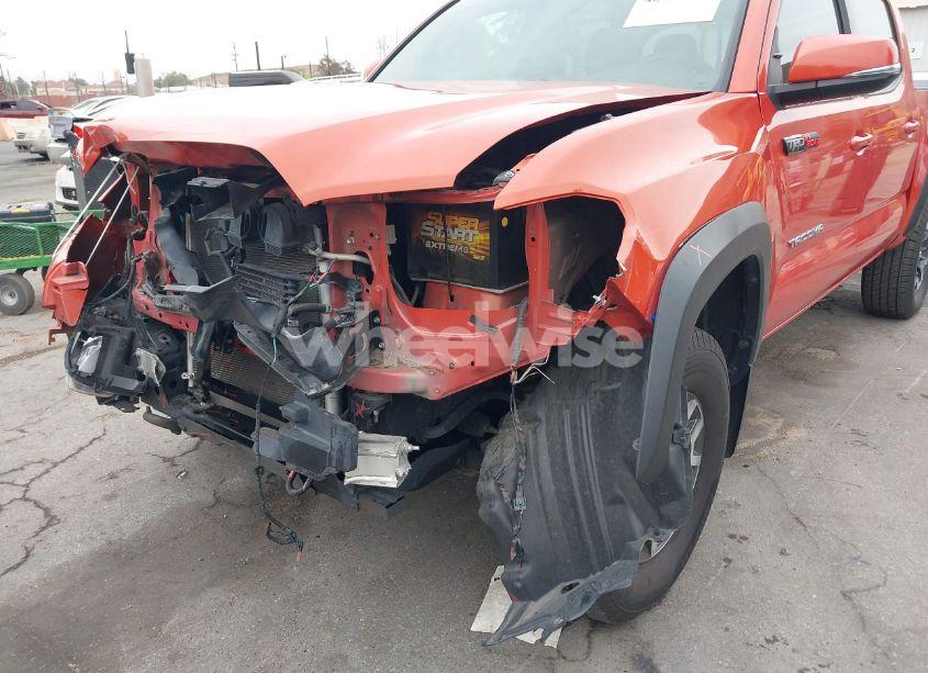 Photo 6 of 2017 Toyota Tacoma TRD OFF ROAD (VIN 3TMAZ5CN7HM050496)