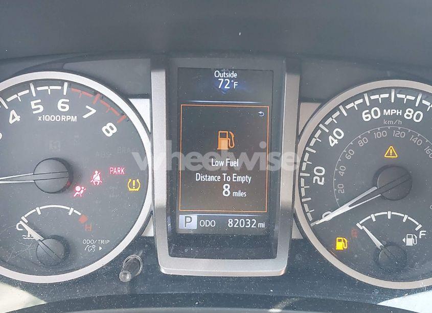 Photo 7 of 2018 Toyota Tacoma SR5 V6 (VIN 3TMAZ5CN7JM066588)