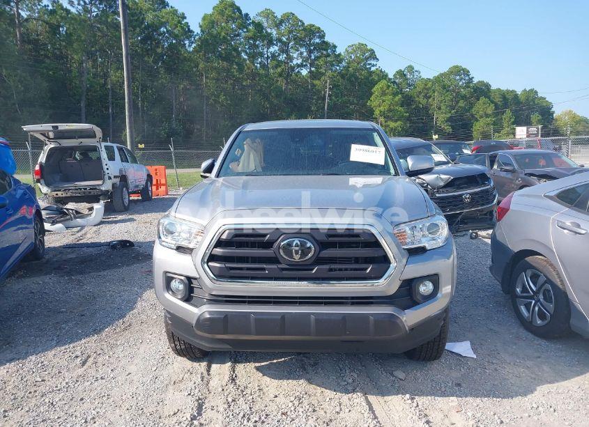 Photo 12 of 2019 Toyota Tacoma SR5 V6 (VIN 3TMAZ5CN7KM103964)