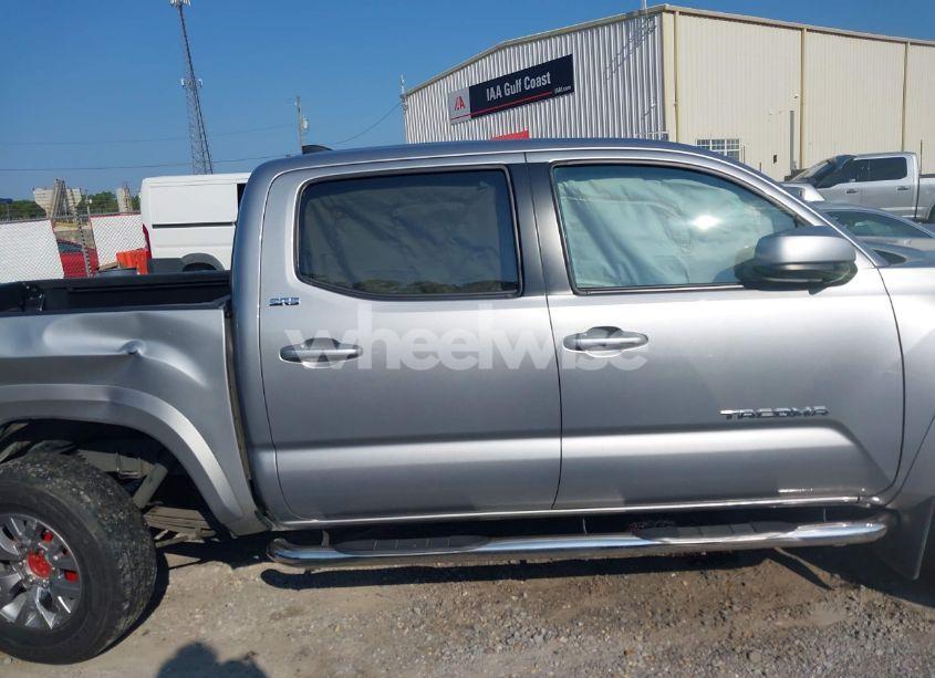 Photo 13 of 2019 Toyota Tacoma SR5 V6 (VIN 3TMAZ5CN7KM103964)