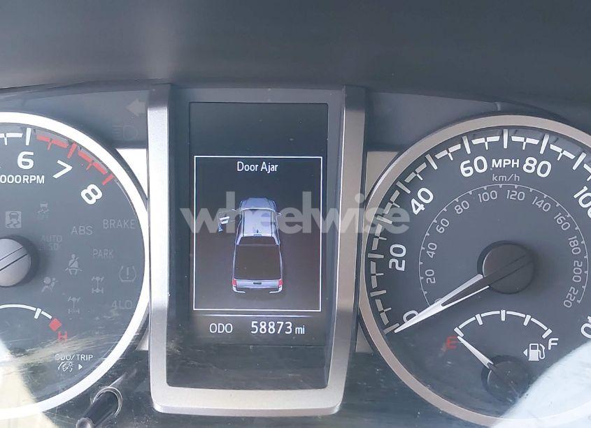 Photo 7 of 2020 Toyota Tacoma SR5 V6 (VIN 3TMAZ5CN7LM126422)