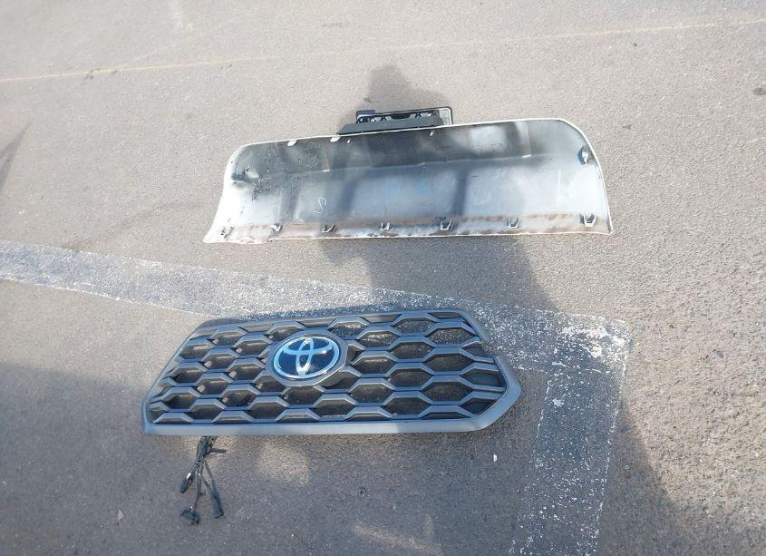 Photo 11 of 2020 Toyota Tacoma SR5 V6 (VIN 3TMAZ5CN7LM133791)