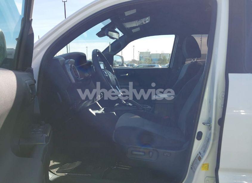 Photo 5 of 2021 Toyota Tacoma TRD SPORT (VIN 3TMAZ5CN7MM142699)