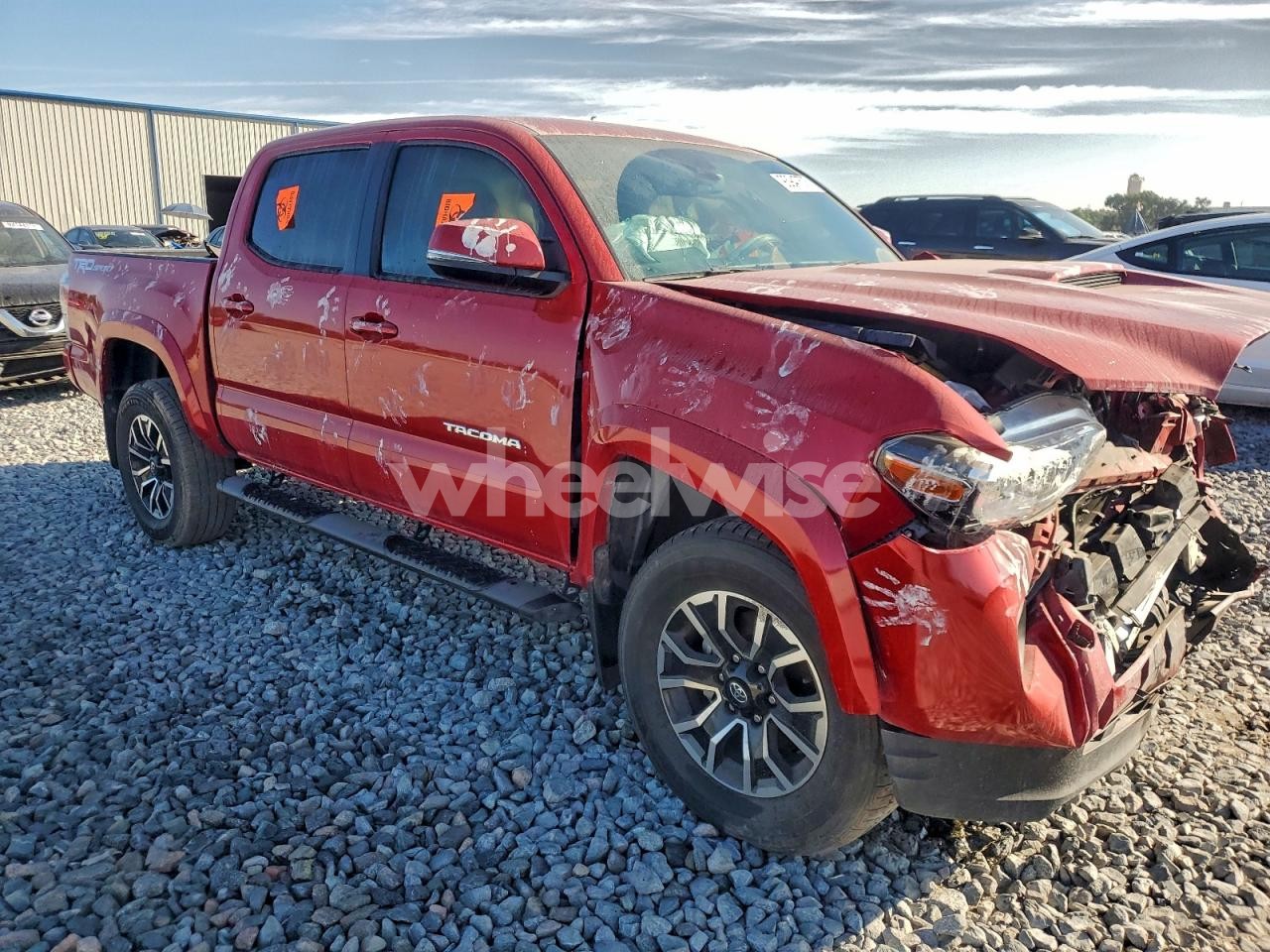 Photo 4 of 2021 TOYOTA TACOMA DOUBLE CAB (VIN 3TMAZ5CN7MM158885)