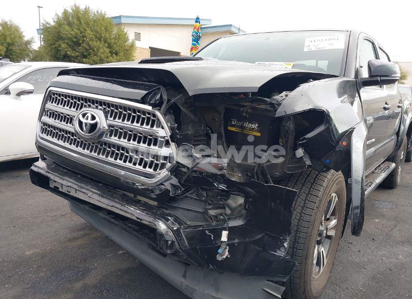 Photo 6 of 2016 Toyota Tacoma TRD SPORT (VIN 3TMAZ5CN8GM020163)