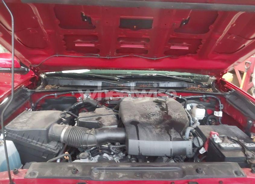 Photo 10 of 2019 Toyota Tacoma TRD SPORT (VIN 3TMAZ5CN8KM113662)
