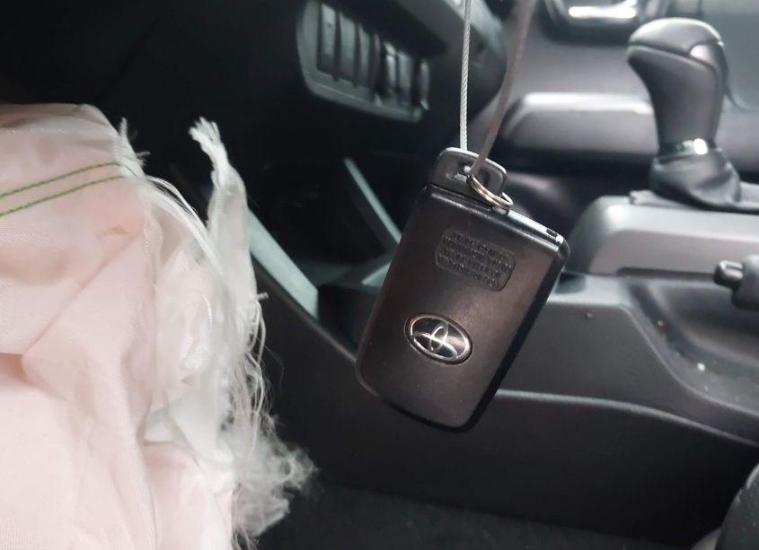 Photo 11 of 2020 Toyota Tacoma TRD SPORT (VIN 3TMAZ5CN8LM123741)