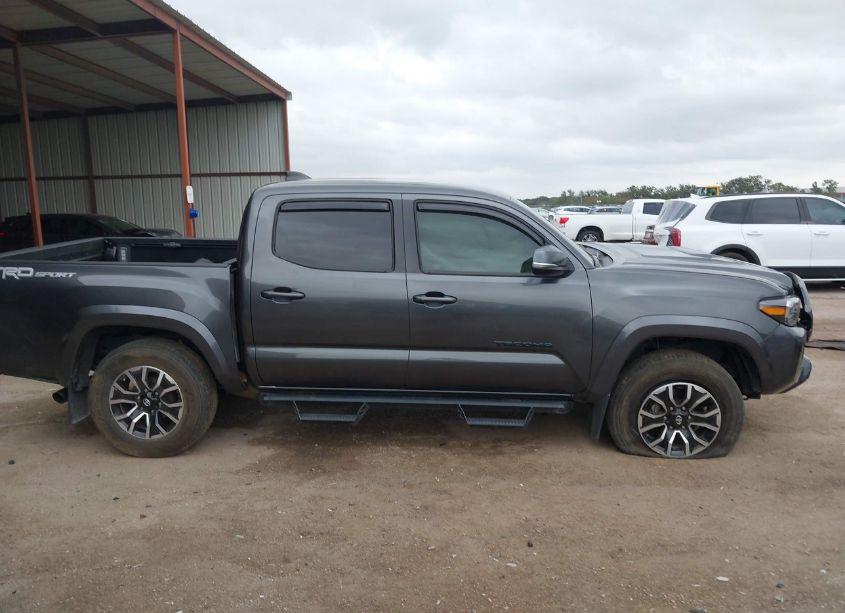 Photo 13 of 2020 Toyota Tacoma TRD SPORT (VIN 3TMAZ5CN8LM123741)