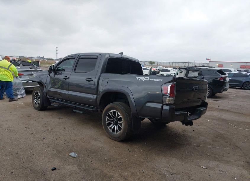 Photo 3 of 2020 Toyota Tacoma TRD SPORT (VIN 3TMAZ5CN8LM123741)