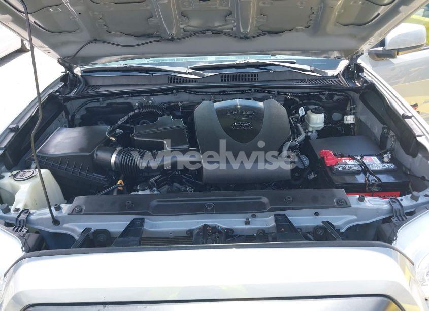 Photo 10 of 2020 Toyota Tacoma SR5 V6 (VIN 3TMAZ5CN8LM131869)