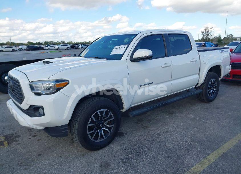 Photo 2 of 2020 Toyota Tacoma 2WD TRD SPORT (VIN 3TMAZ5CN8LM136408)