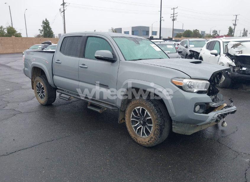 2020 Toyota Tacoma TRD SPORT (VIN 3TMAZ5CN8LM138627) main photo