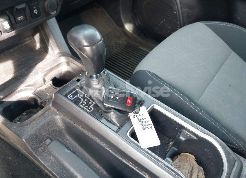 Photo 11 of 2020 Toyota Tacoma TRD SPORT (VIN 3TMAZ5CN8LM138627)