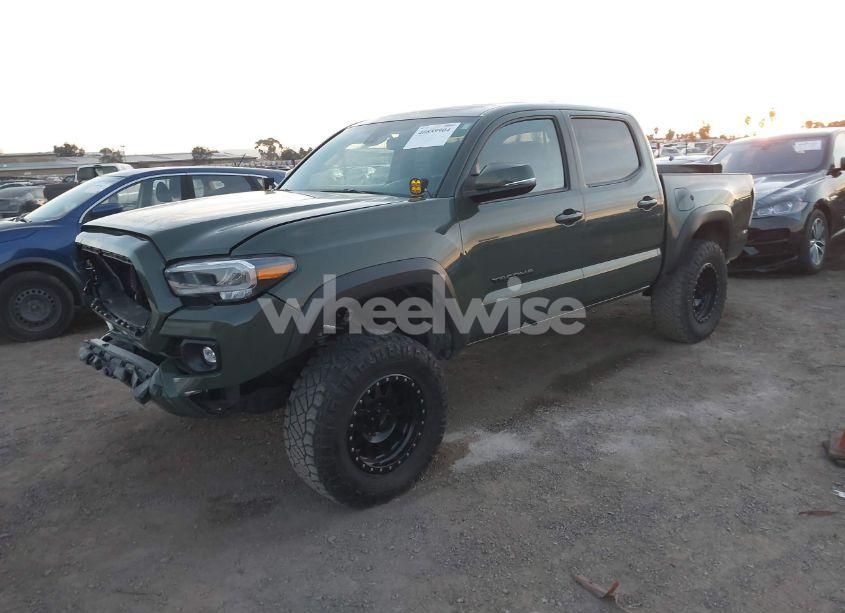 Photo 2 of 2022 Toyota Tacoma TRD OFF ROAD (VIN 3TMAZ5CN8NM181142)
