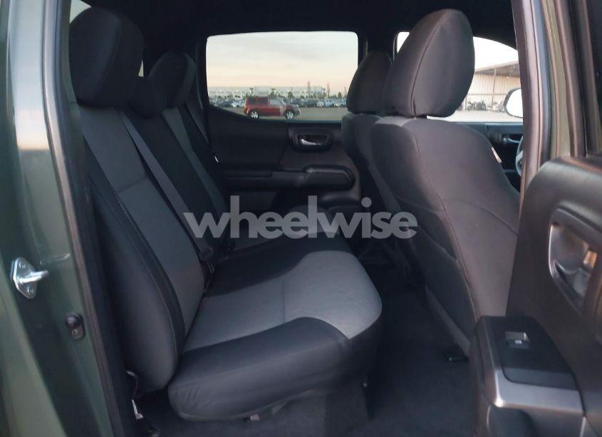 Photo 8 of 2022 Toyota Tacoma TRD OFF ROAD (VIN 3TMAZ5CN8NM181142)