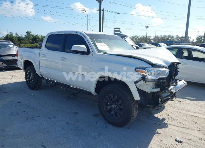 2023 Toyota Tacoma SR5 V6 (VIN 3TMAZ5CN8PM217687) main photo