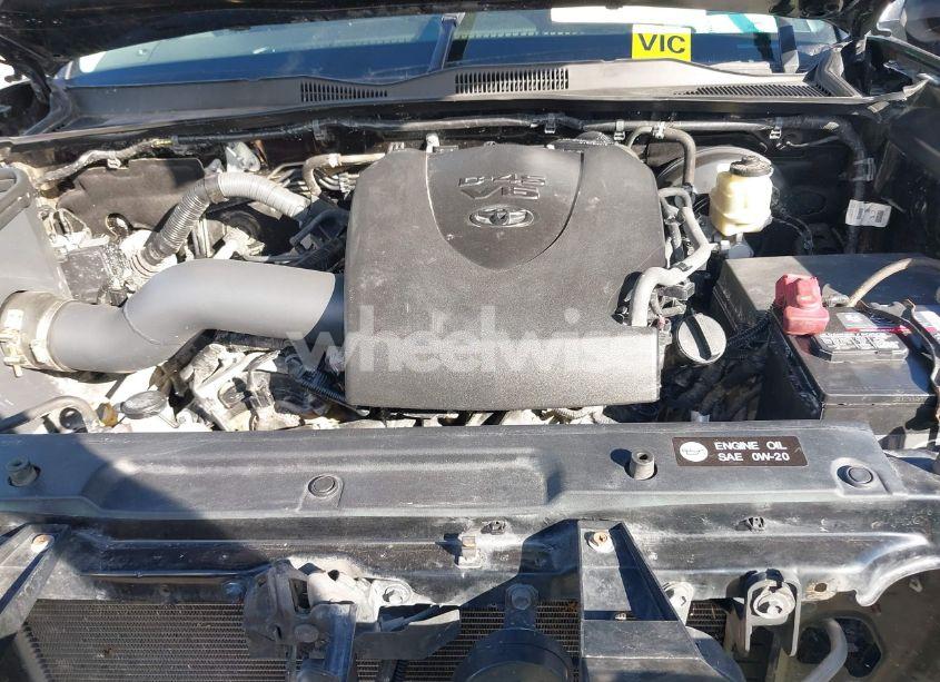 Photo 10 of 2016 Toyota Tacoma SR5 V6 (VIN 3TMAZ5CN9GM014646)