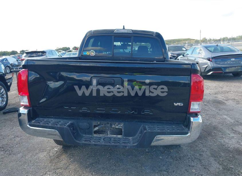 Photo 16 of 2016 Toyota Tacoma SR5 V6 (VIN 3TMAZ5CN9GM014646)