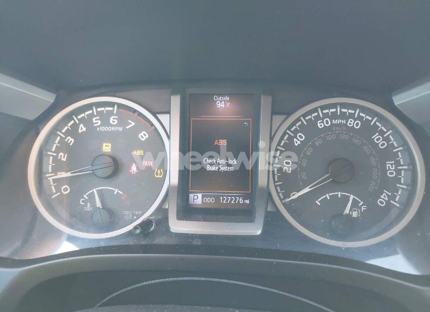 Photo 7 of 2016 Toyota Tacoma SR5 V6 (VIN 3TMAZ5CN9GM014646)